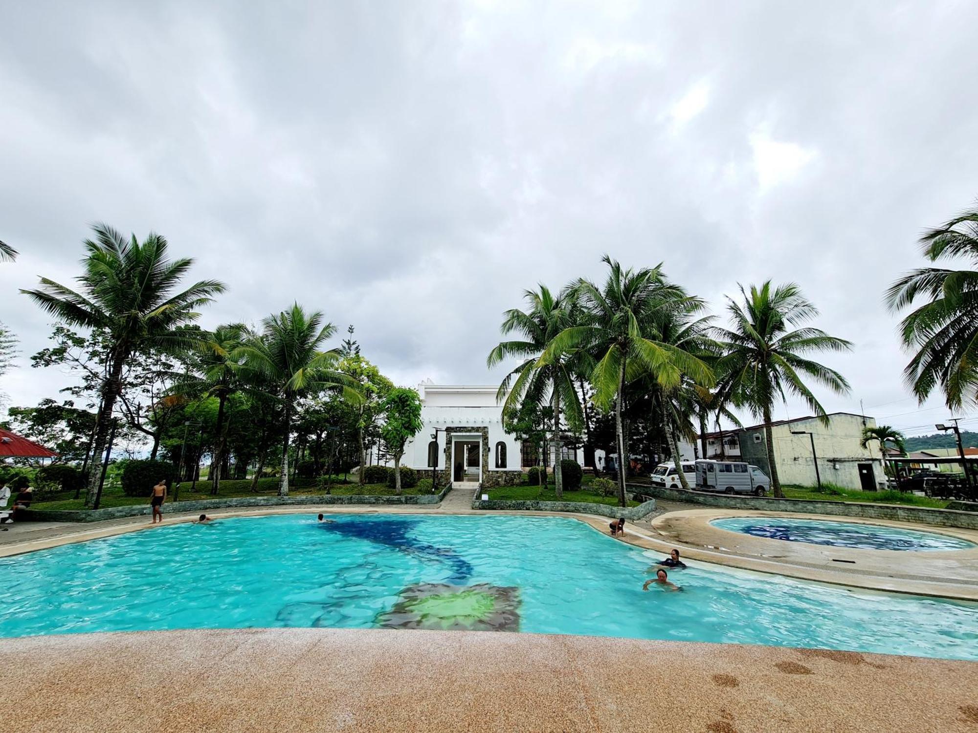 Calapan City Fully Furnished House Transient Near Xentromall L39 Luaran gambar
