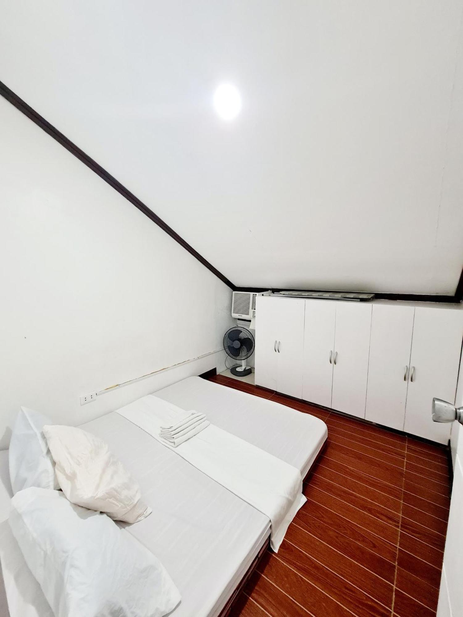 Calapan City Fully Furnished House Transient Near Xentromall L39 Luaran gambar