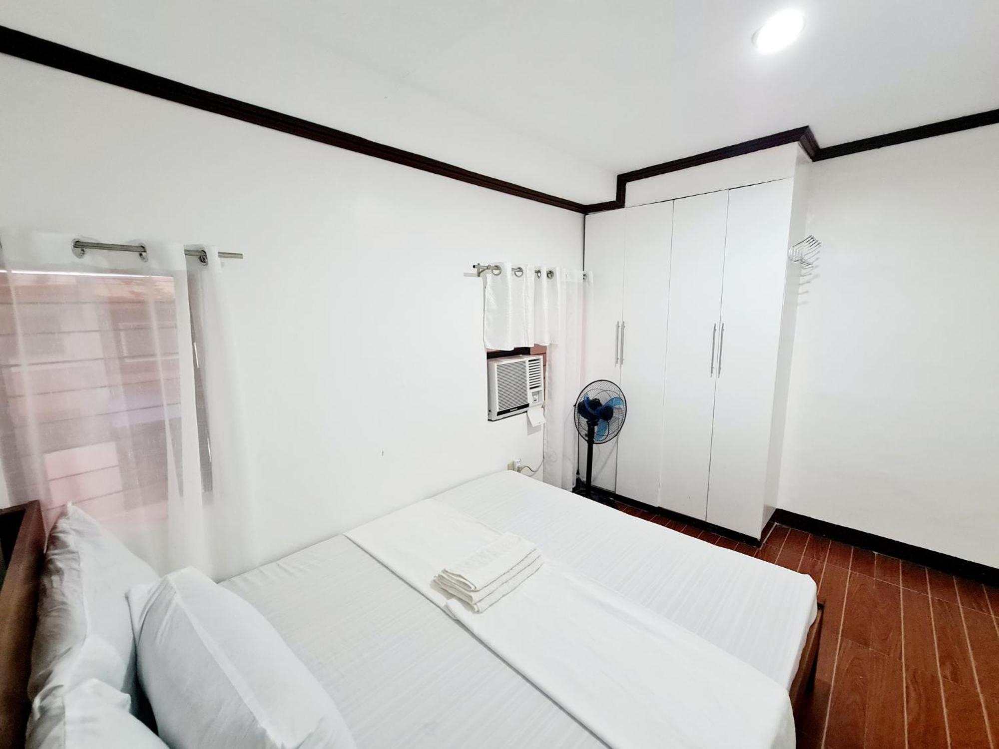 Calapan City Fully Furnished House Transient Near Xentromall L39 Luaran gambar
