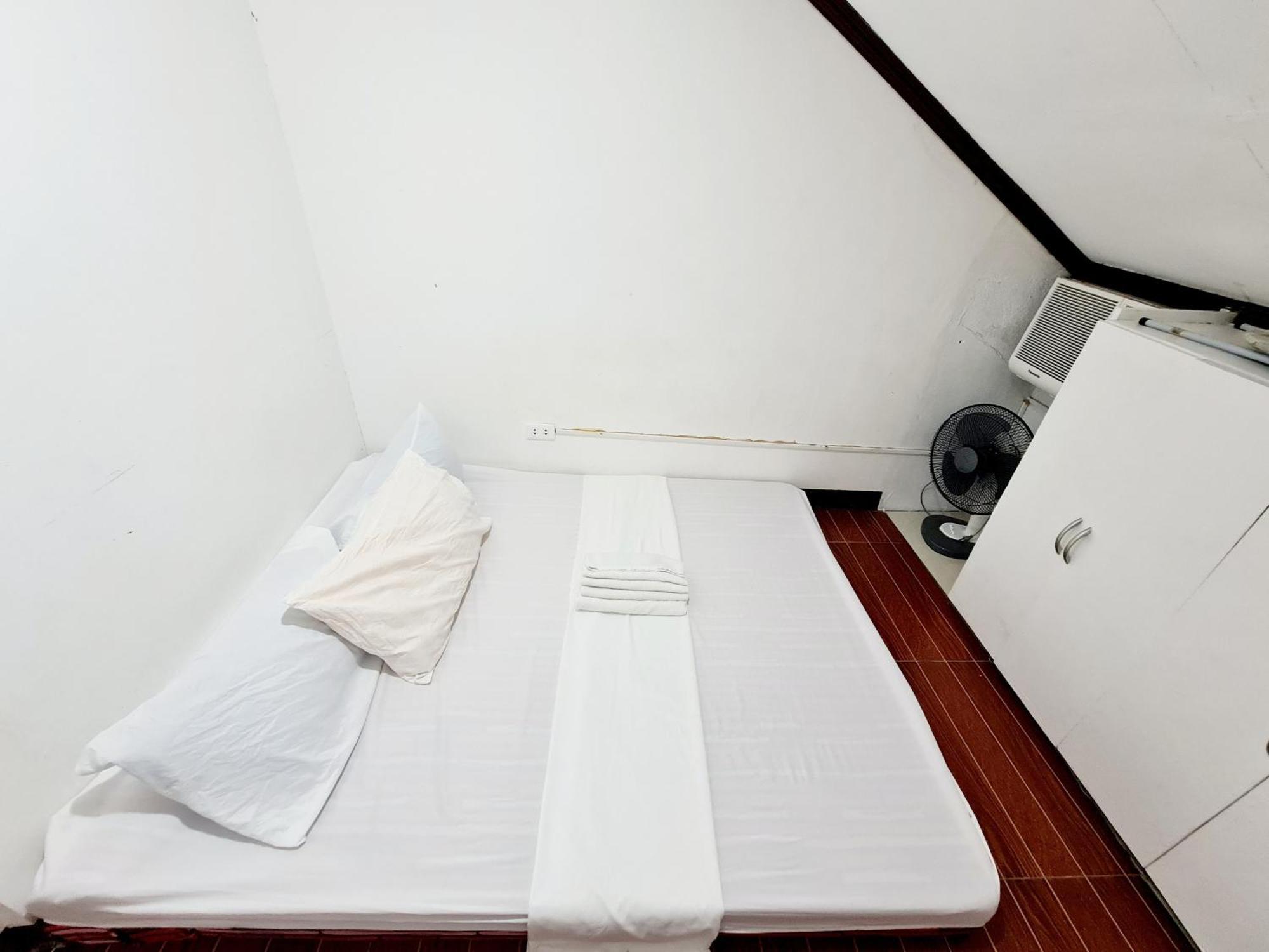 Calapan City Fully Furnished House Transient Near Xentromall L39 Luaran gambar