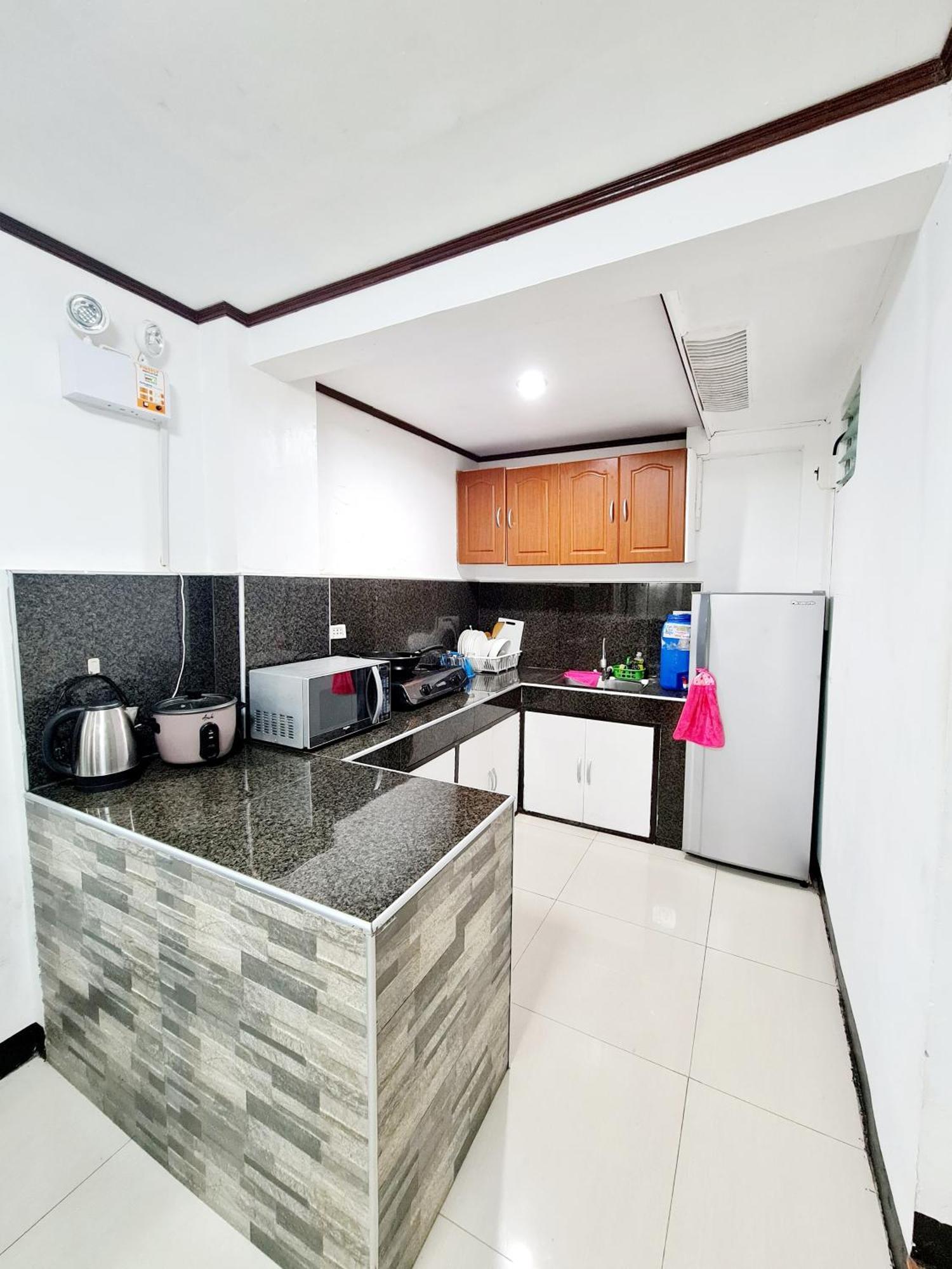 Calapan City Fully Furnished House Transient Near Xentromall L39 Luaran gambar