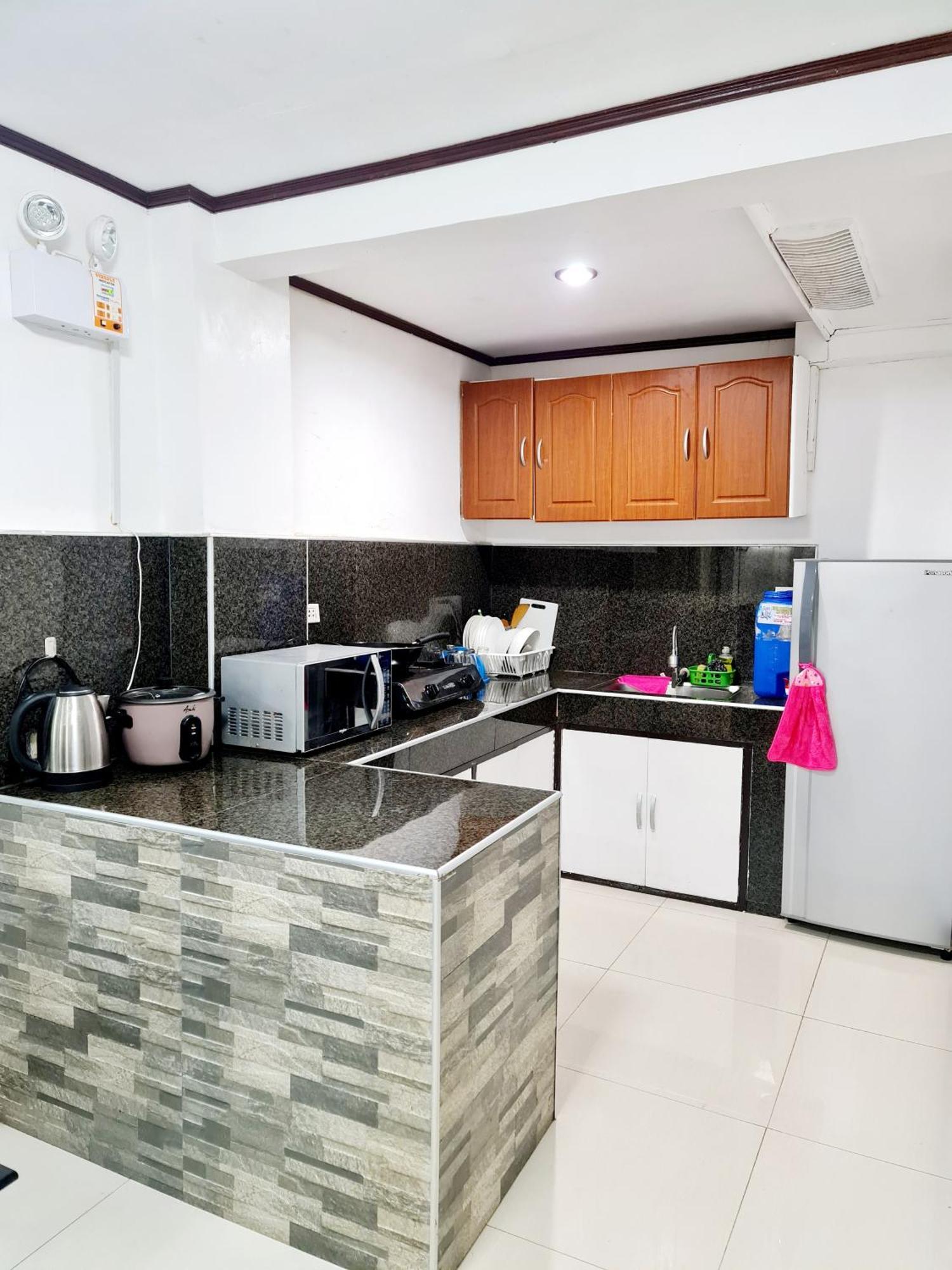 Calapan City Fully Furnished House Transient Near Xentromall L39 Luaran gambar