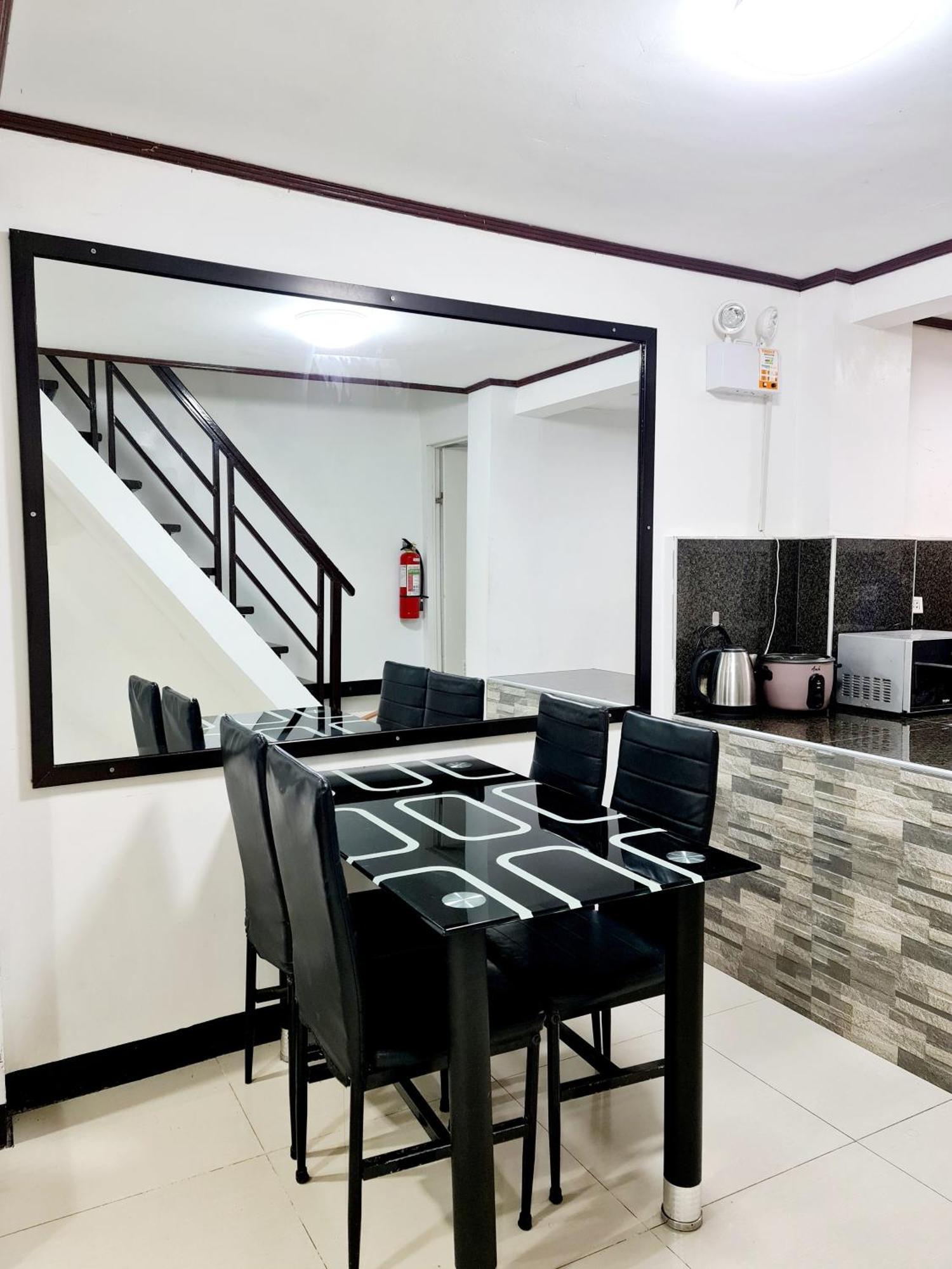 Calapan City Fully Furnished House Transient Near Xentromall L39 Luaran gambar